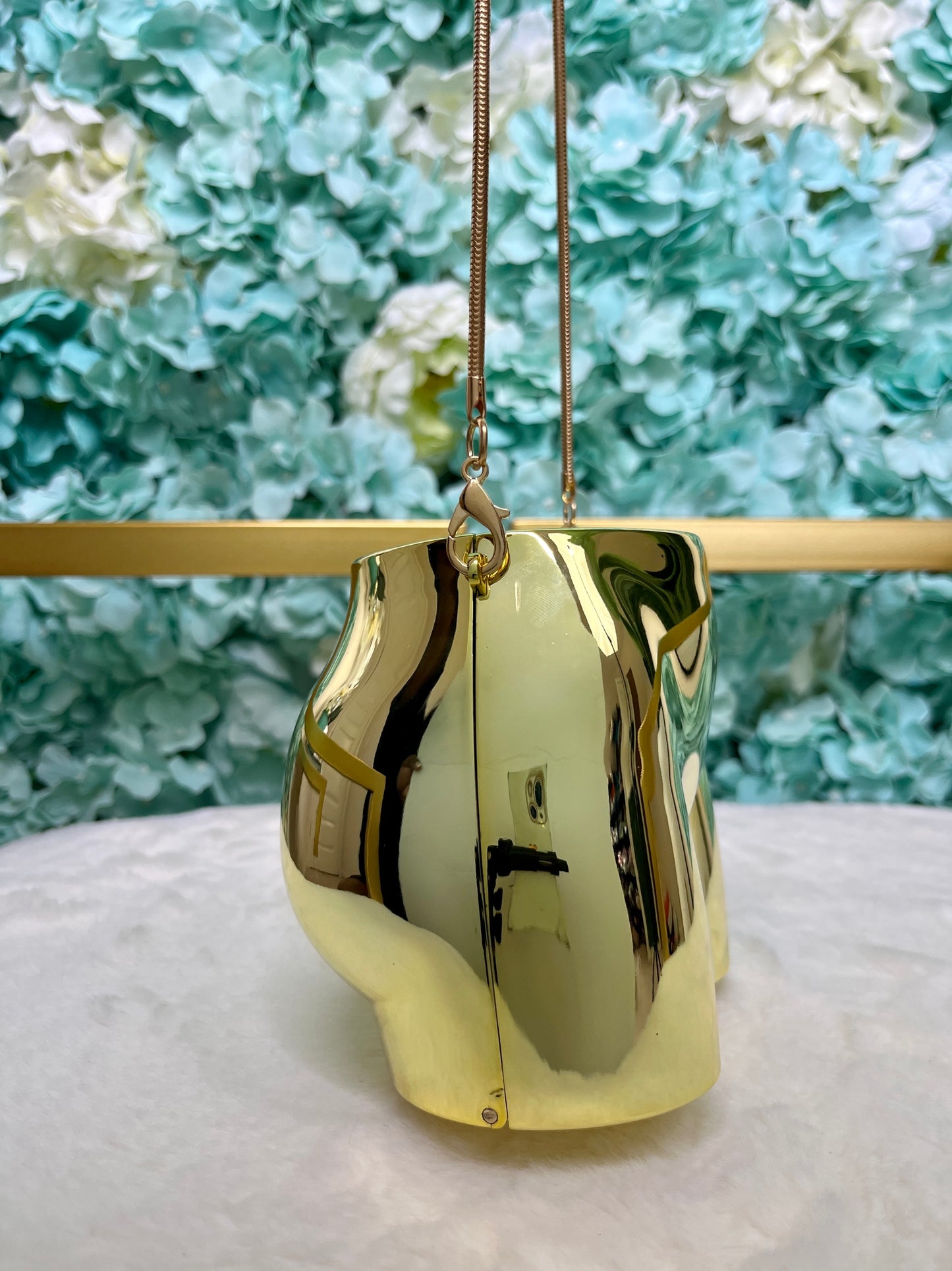 Cheeky Crossbody Bag (Gold)