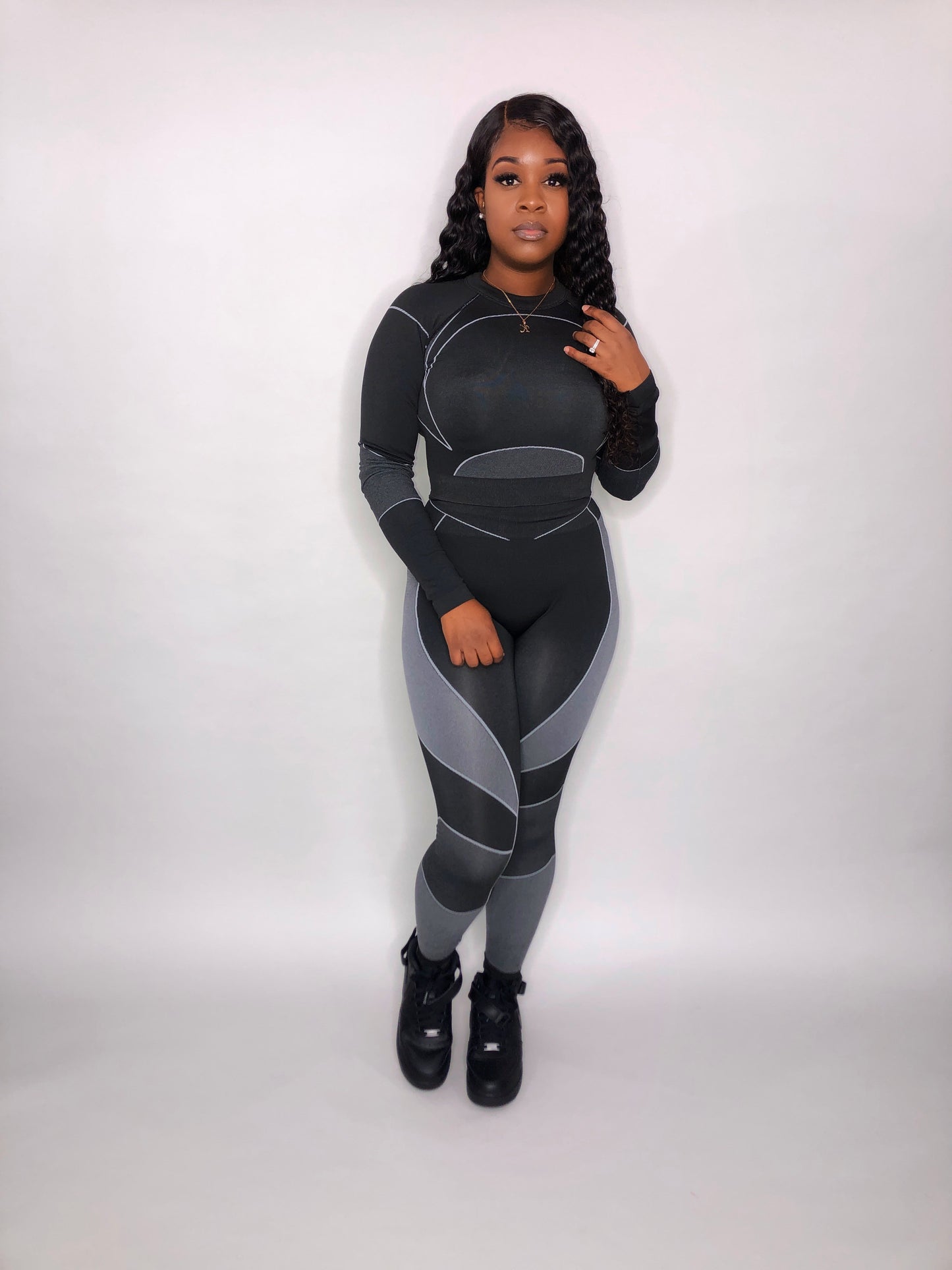 Active (Black)