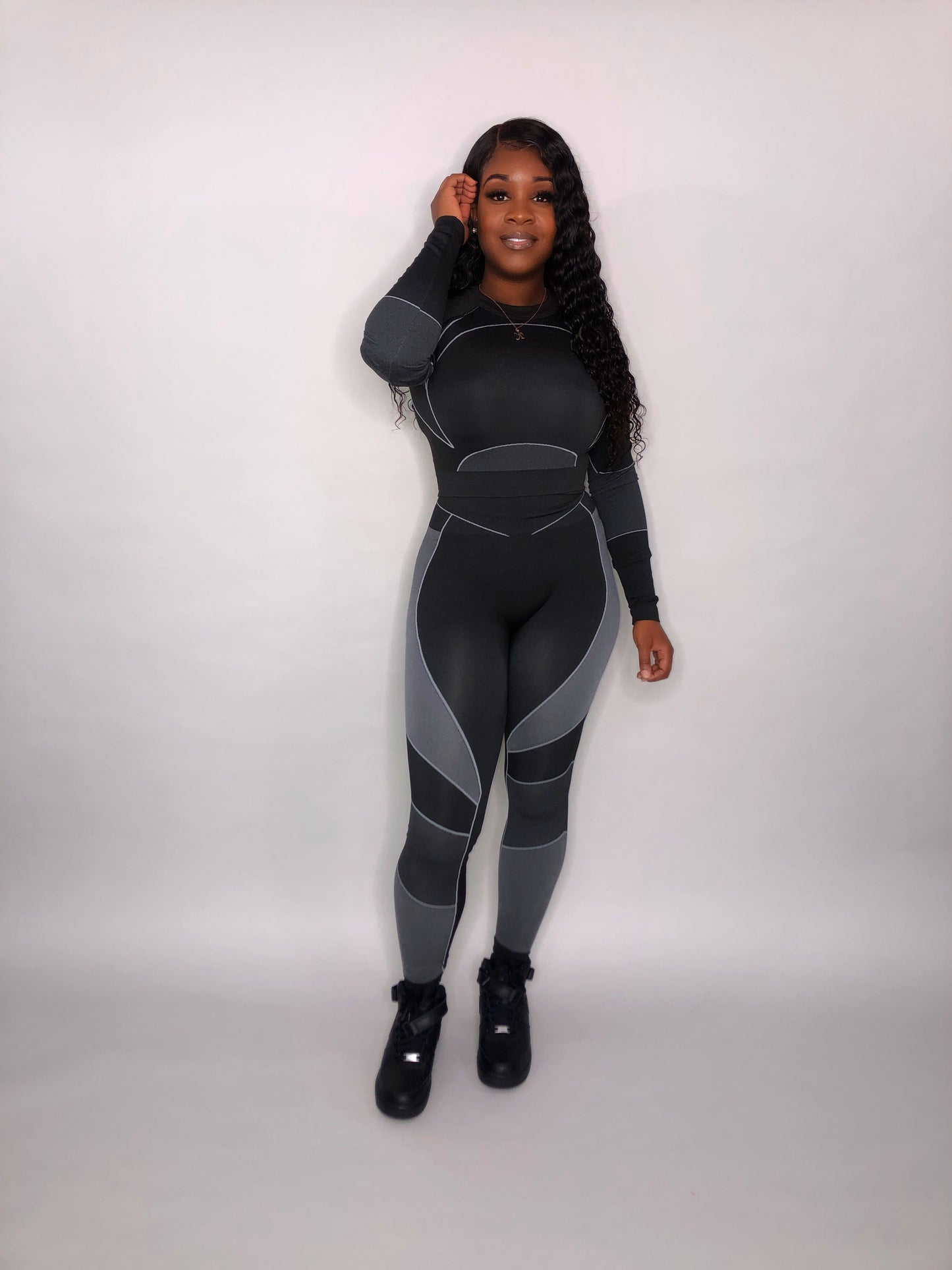 Active (Black)